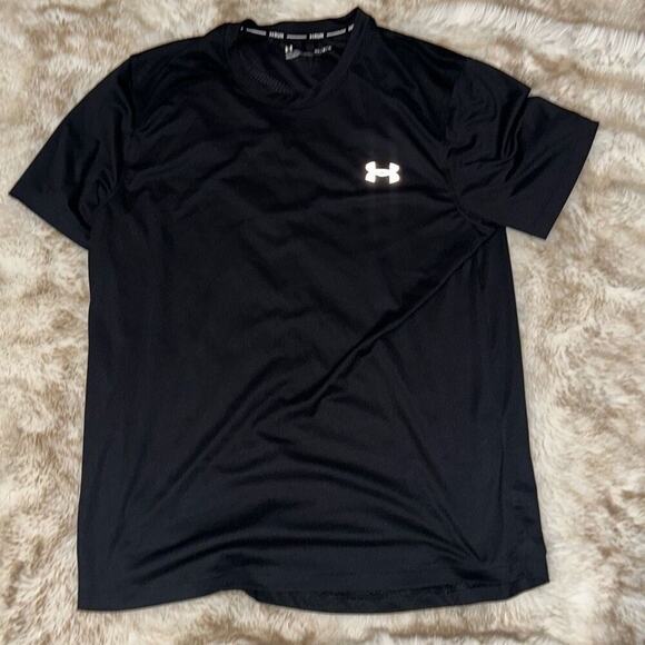 Under Armour fitted running mesh short sleeve t-shirt | Sz M - Picture 2 of 5